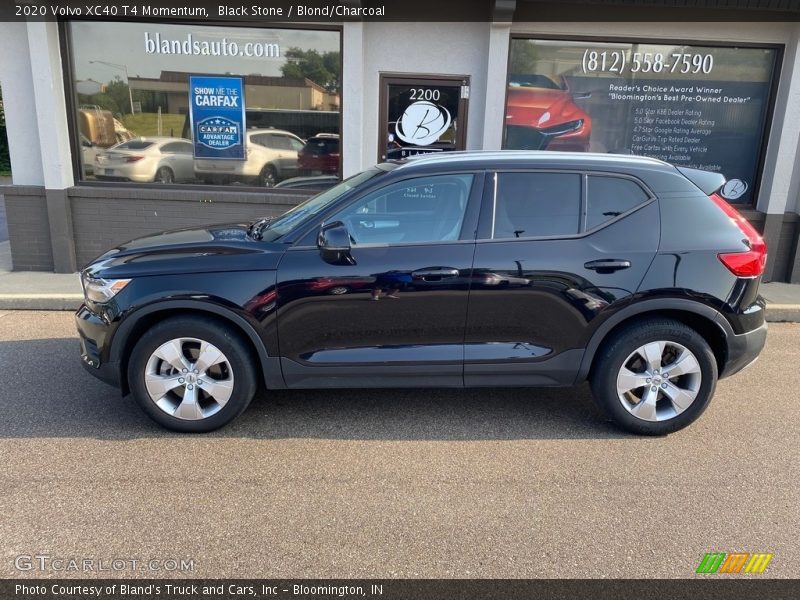 Black Stone / Blond/Charcoal 2020 Volvo XC40 T4 Momentum