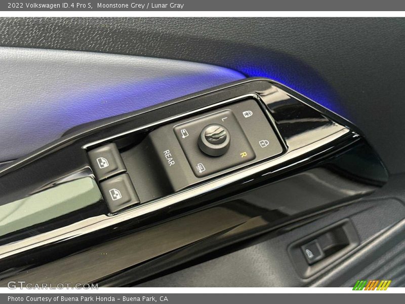 Controls of 2022 ID.4 Pro S