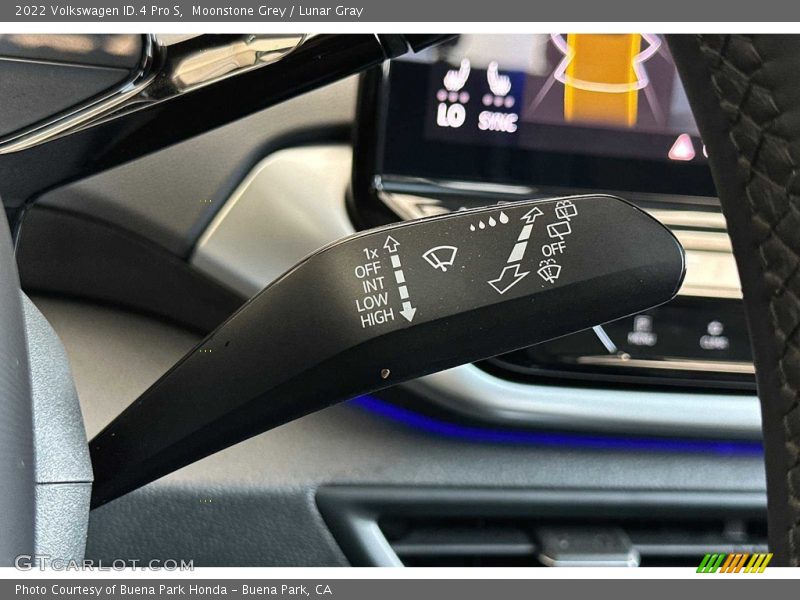 Controls of 2022 ID.4 Pro S