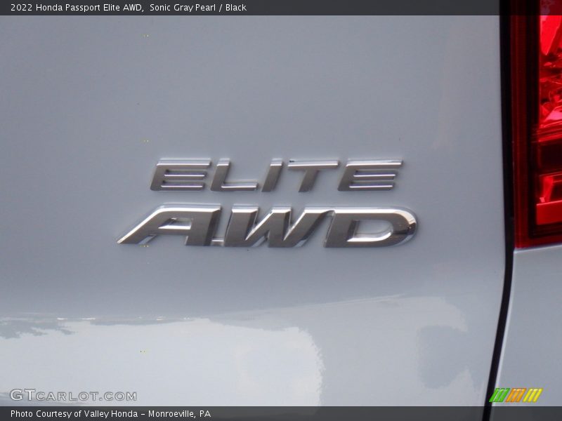  2022 Passport Elite AWD Logo