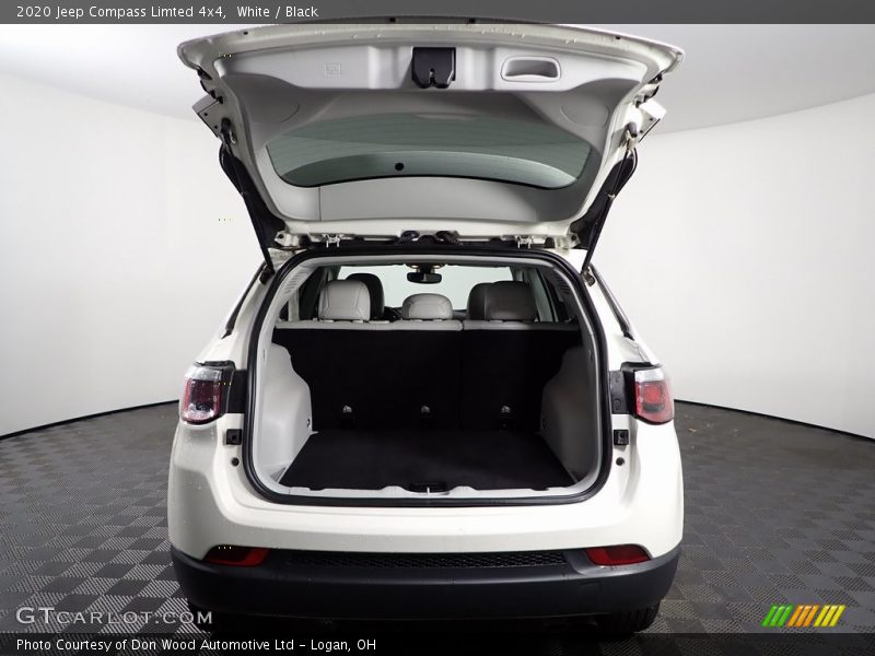 White / Black 2020 Jeep Compass Limted 4x4