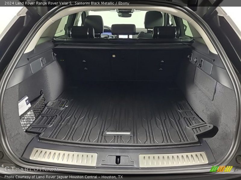 Santorini Black Metallic / Ebony 2024 Land Rover Range Rover Velar S