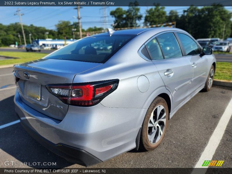 Ice Silver Metallic / Titanium Gray 2022 Subaru Legacy Premium