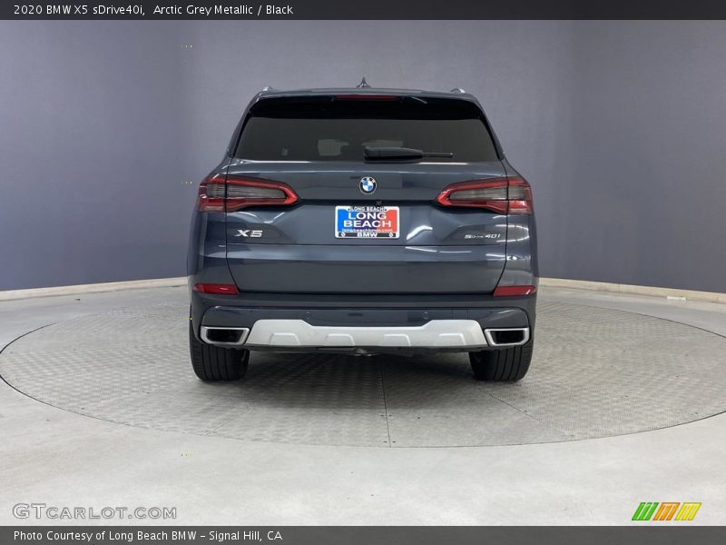 Arctic Grey Metallic / Black 2020 BMW X5 sDrive40i
