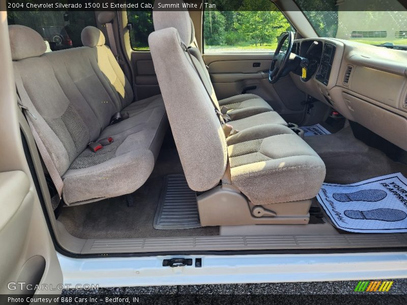 Front Seat of 2004 Silverado 1500 LS Extended Cab