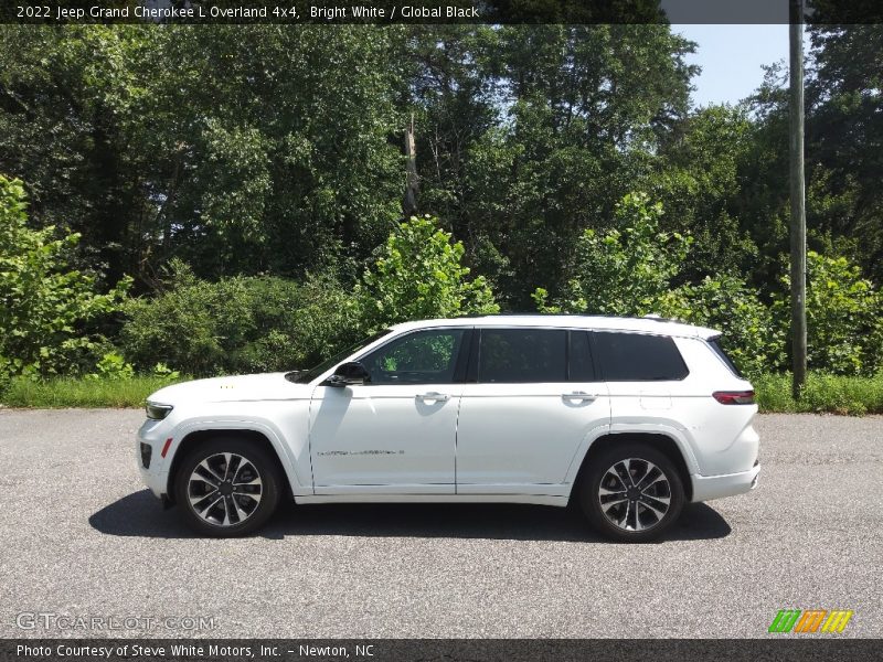 Bright White / Global Black 2022 Jeep Grand Cherokee L Overland 4x4
