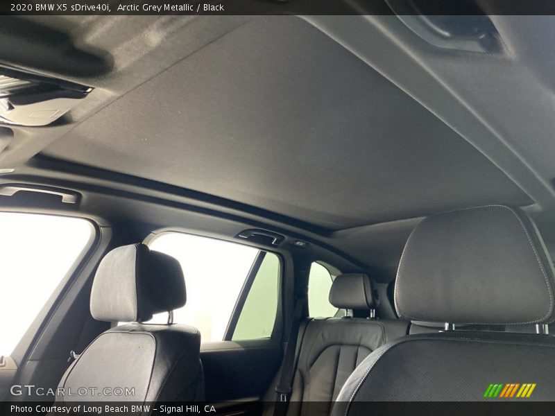 Arctic Grey Metallic / Black 2020 BMW X5 sDrive40i
