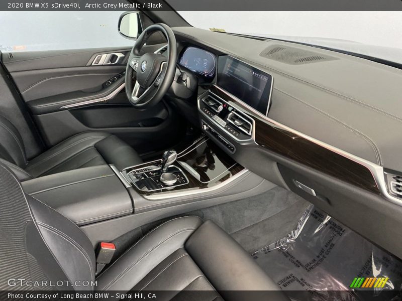 Arctic Grey Metallic / Black 2020 BMW X5 sDrive40i