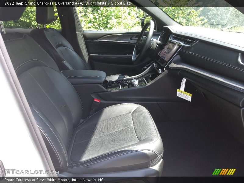 Bright White / Global Black 2022 Jeep Grand Cherokee L Overland 4x4