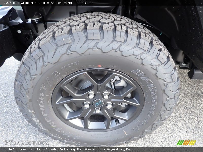  2024 Wrangler 4-Door Willys 4xe Hybrid Wheel