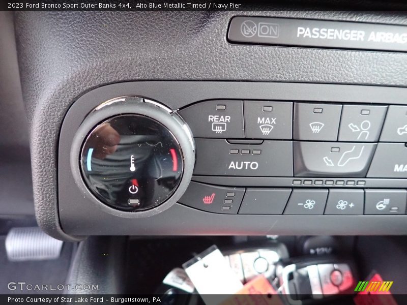 Alto Blue Metallic Tinted / Navy Pier 2023 Ford Bronco Sport Outer Banks 4x4