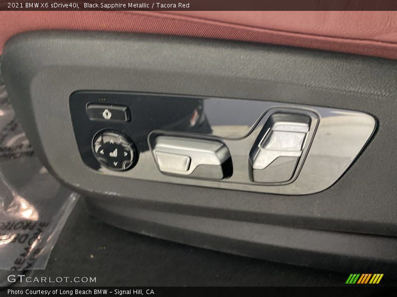 Front Seat of 2021 X6 sDrive40i
