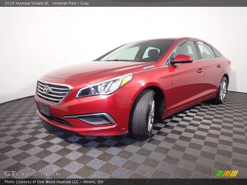 Venetian Red / Gray 2016 Hyundai Sonata SE