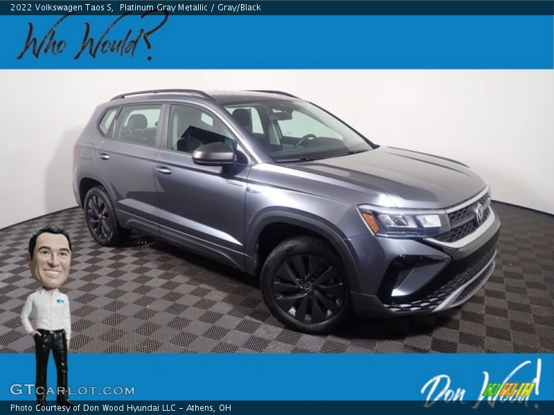 Platinum Gray Metallic / Gray/Black 2022 Volkswagen Taos S
