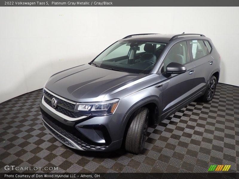 Platinum Gray Metallic / Gray/Black 2022 Volkswagen Taos S