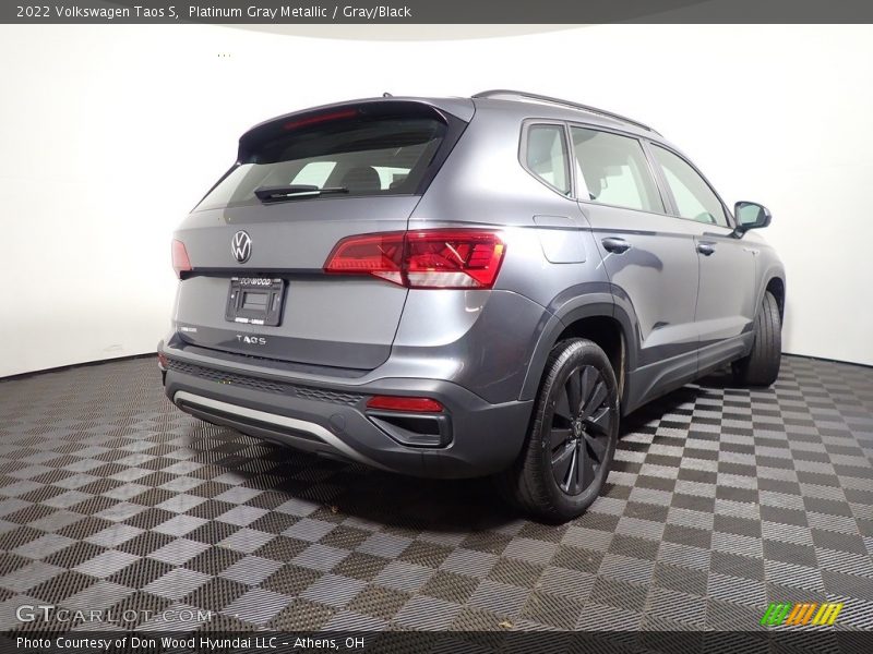 Platinum Gray Metallic / Gray/Black 2022 Volkswagen Taos S