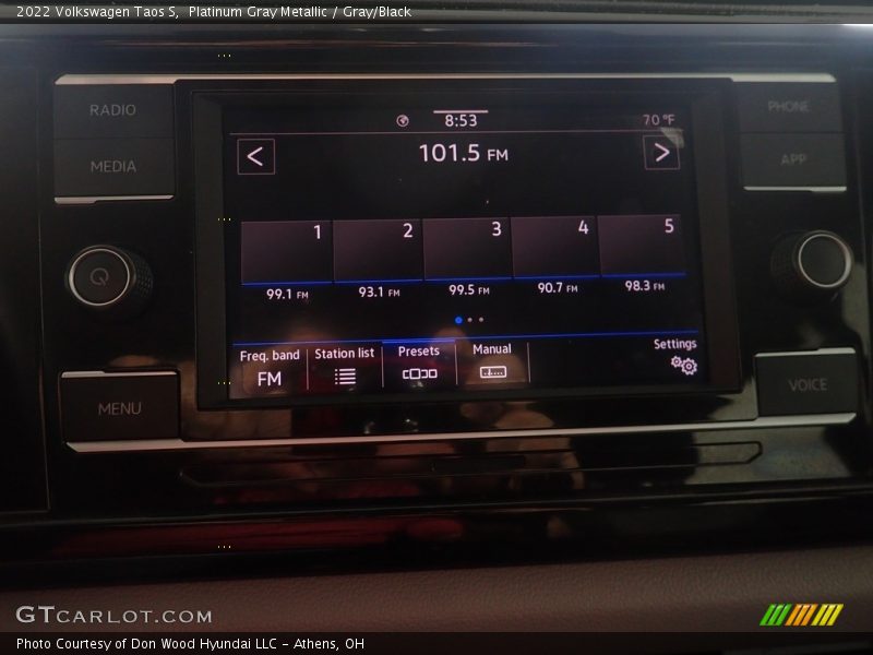 Platinum Gray Metallic / Gray/Black 2022 Volkswagen Taos S