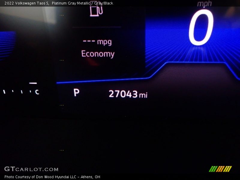 Platinum Gray Metallic / Gray/Black 2022 Volkswagen Taos S