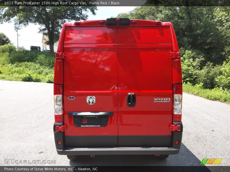 Flame Red / Black 2023 Ram ProMaster 1500 High Roof Cargo Van