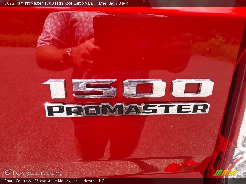  2023 ProMaster 1500 High Roof Cargo Van Logo