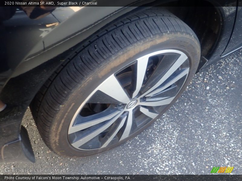 Super Black / Charcoal 2020 Nissan Altima SR AWD