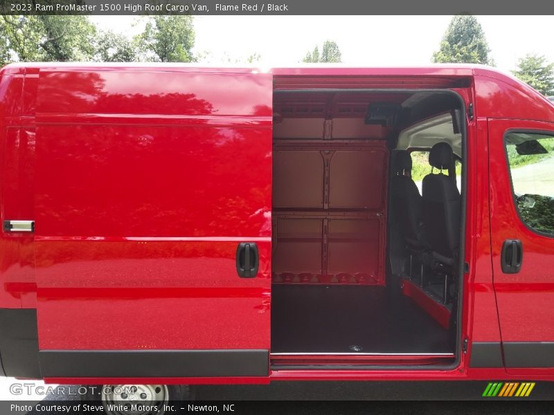 Flame Red / Black 2023 Ram ProMaster 1500 High Roof Cargo Van