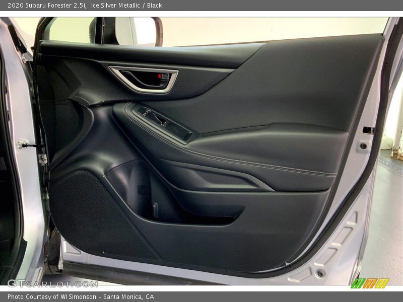 Door Panel of 2020 Forester 2.5i