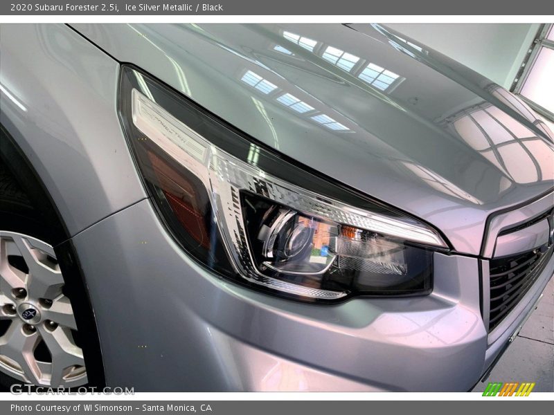 Ice Silver Metallic / Black 2020 Subaru Forester 2.5i