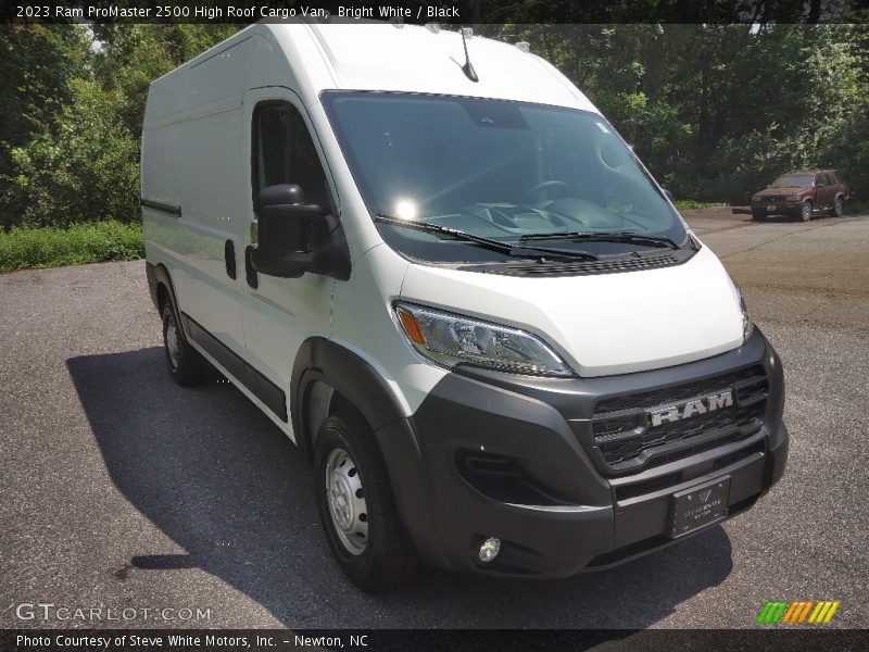 Bright White / Black 2023 Ram ProMaster 2500 High Roof Cargo Van