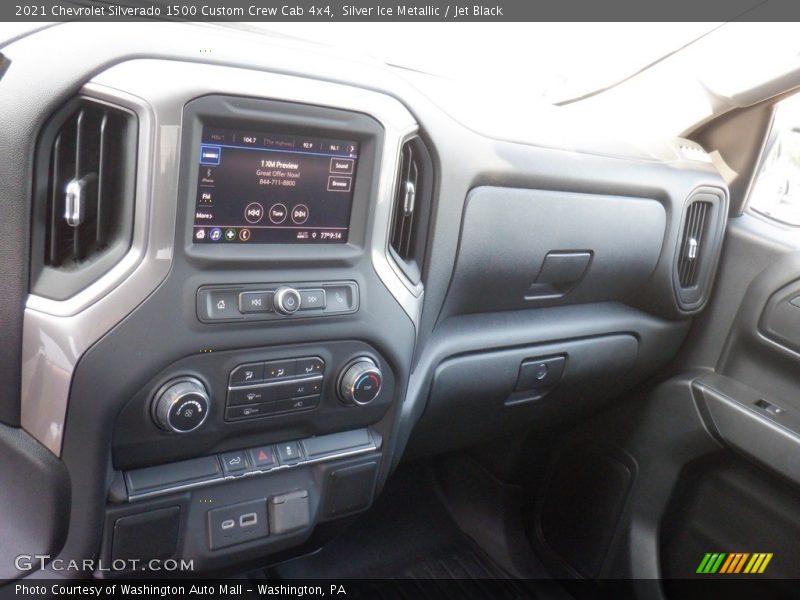 Silver Ice Metallic / Jet Black 2021 Chevrolet Silverado 1500 Custom Crew Cab 4x4