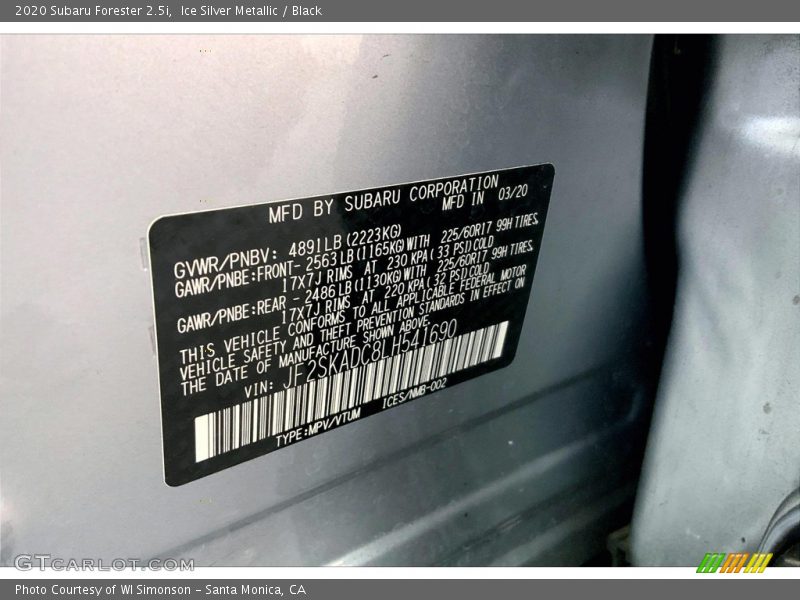 Ice Silver Metallic / Black 2020 Subaru Forester 2.5i