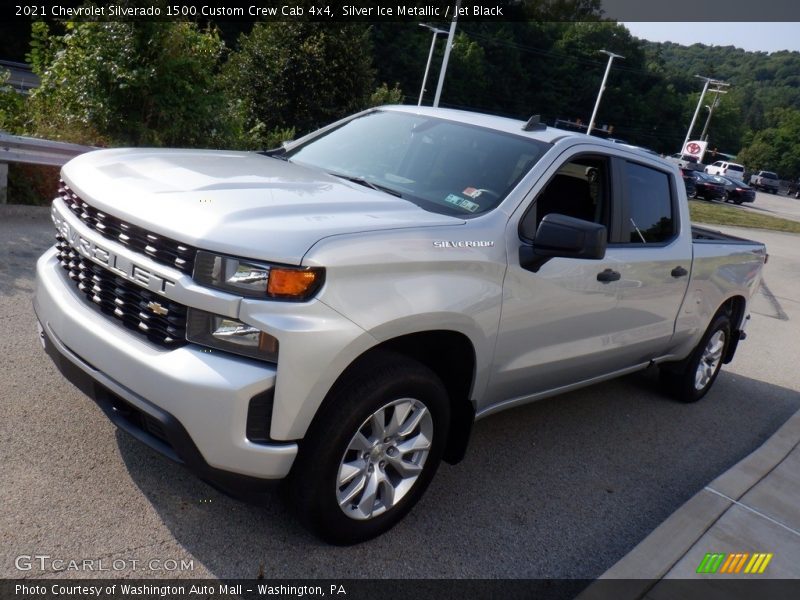 Silver Ice Metallic / Jet Black 2021 Chevrolet Silverado 1500 Custom Crew Cab 4x4