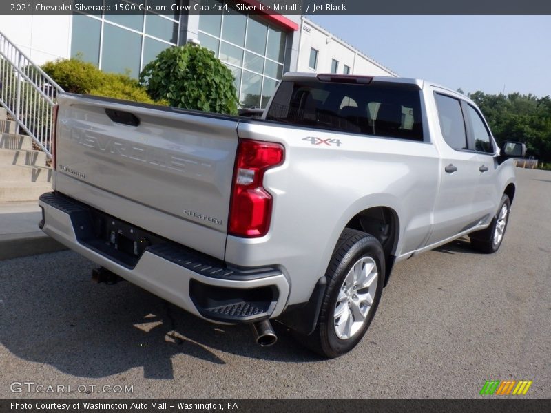 Silver Ice Metallic / Jet Black 2021 Chevrolet Silverado 1500 Custom Crew Cab 4x4