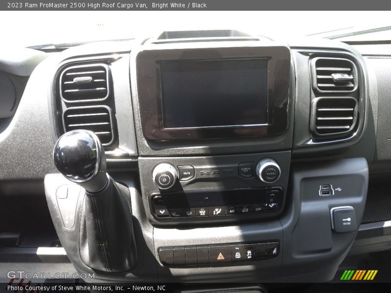 Bright White / Black 2023 Ram ProMaster 2500 High Roof Cargo Van