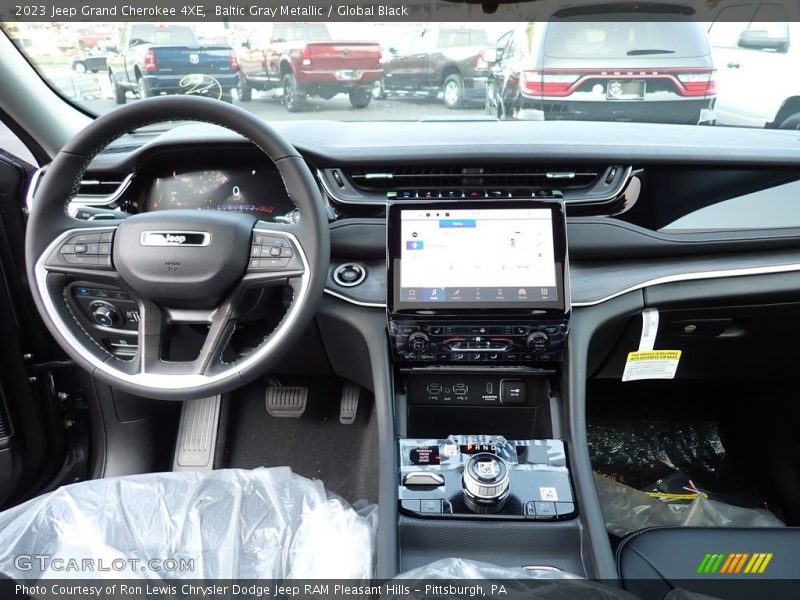 Baltic Gray Metallic / Global Black 2023 Jeep Grand Cherokee 4XE