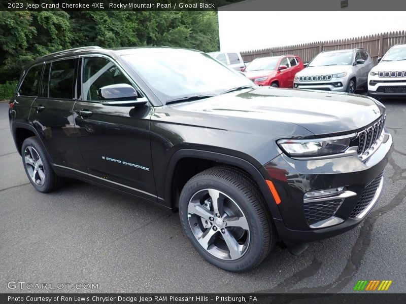 Rocky Mountain Pearl / Global Black 2023 Jeep Grand Cherokee 4XE