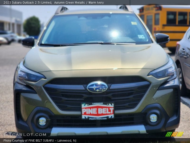 Autumn Green Metallic / Warm Ivory 2023 Subaru Outback 2.5i Limited