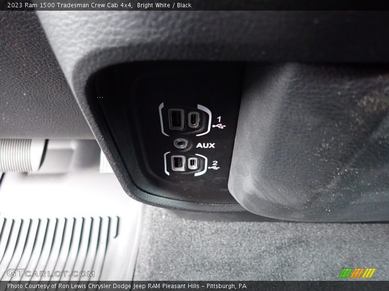 Bright White / Black 2023 Ram 1500 Tradesman Crew Cab 4x4