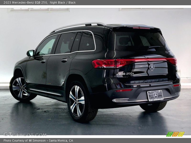 Night Black / Black 2023 Mercedes-Benz EQB 250