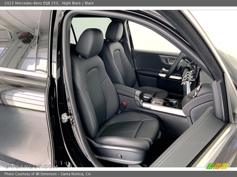 Night Black / Black 2023 Mercedes-Benz EQB 250