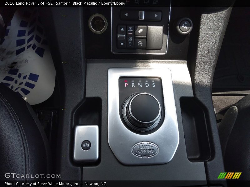 Santorini Black Metallic / Ebony/Ebony 2016 Land Rover LR4 HSE