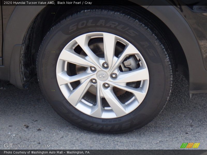 Black Noir Pearl / Gray 2020 Hyundai Tucson Value AWD