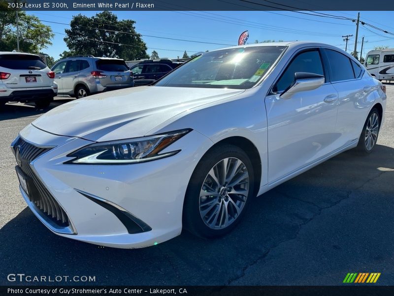 Eminent White Pearl / Flaxen 2019 Lexus ES 300h
