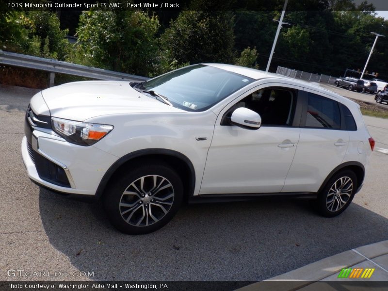  2019 Outlander Sport ES AWC Pearl White