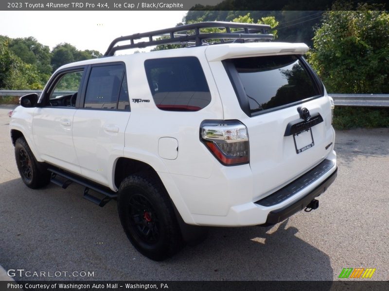 Ice Cap / Black/Graphite 2023 Toyota 4Runner TRD Pro 4x4