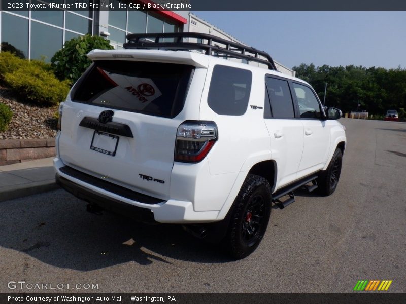Ice Cap / Black/Graphite 2023 Toyota 4Runner TRD Pro 4x4
