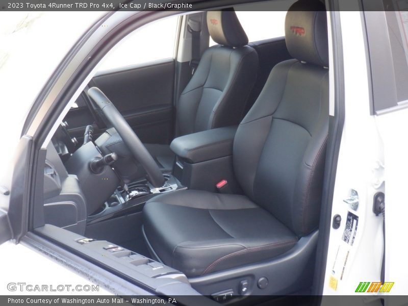 Ice Cap / Black/Graphite 2023 Toyota 4Runner TRD Pro 4x4