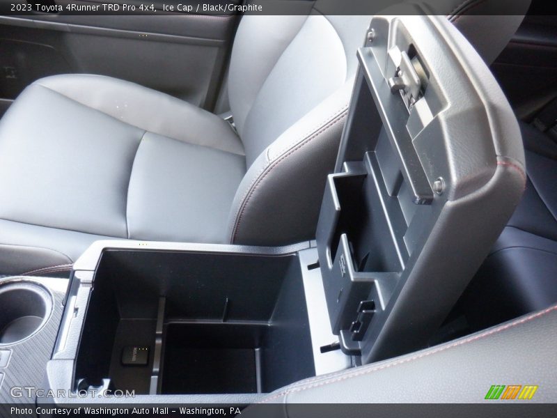 Ice Cap / Black/Graphite 2023 Toyota 4Runner TRD Pro 4x4