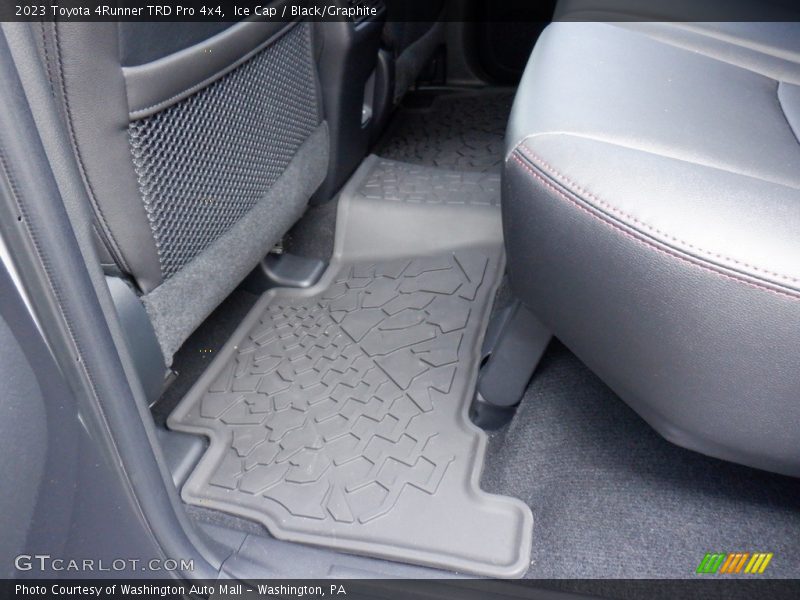 Ice Cap / Black/Graphite 2023 Toyota 4Runner TRD Pro 4x4