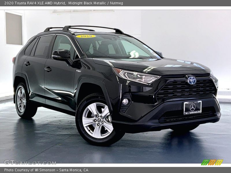 Front 3/4 View of 2020 RAV4 XLE AWD Hybrid